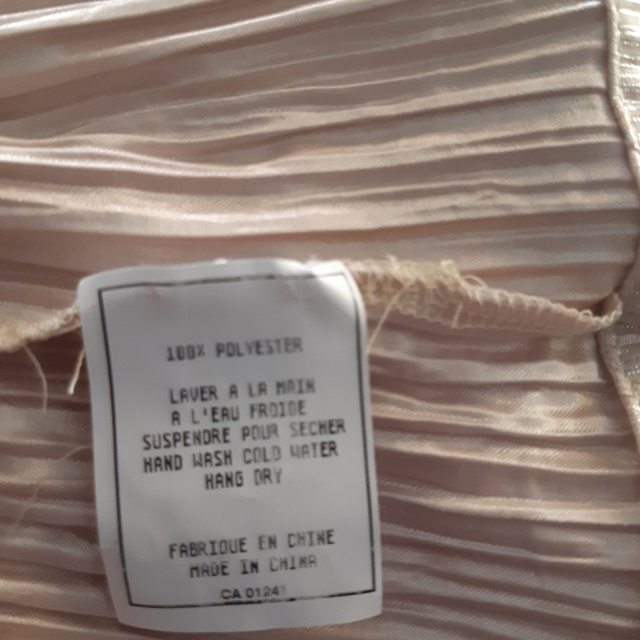 NWOT Luxxel WOMEN'S long sleeve blouse pink silver Size M - Picture 4 of 15